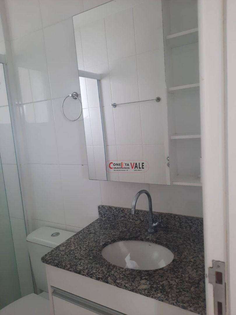 Apartamento para alugar com 2 quartos, 62m² - Foto 9