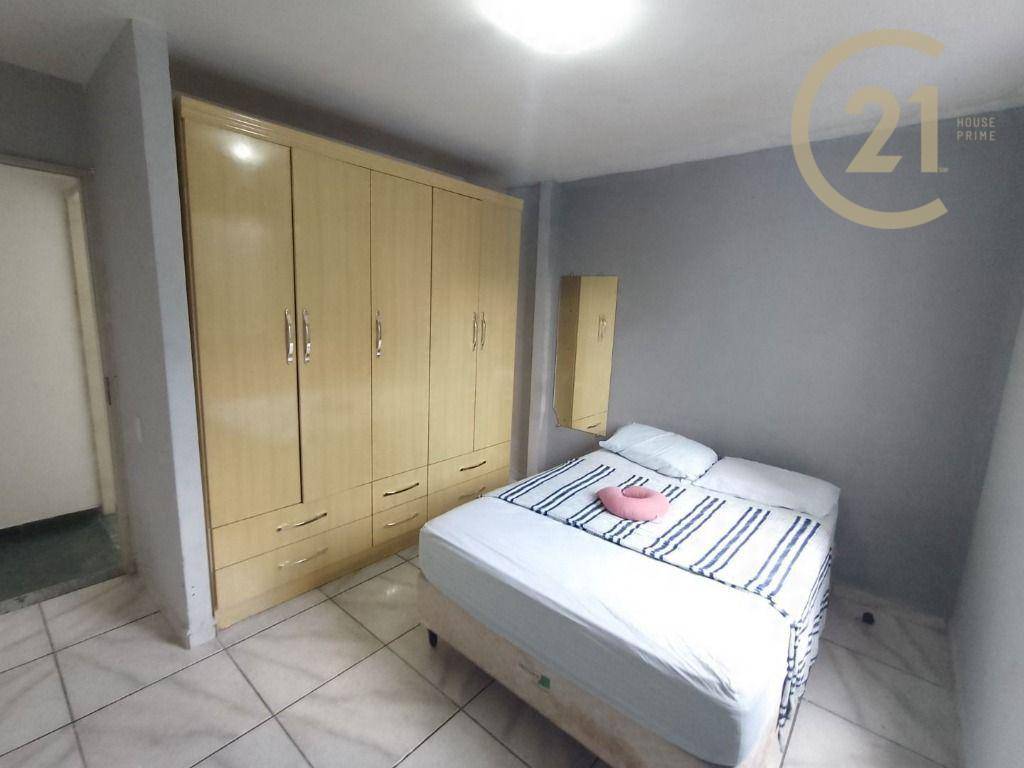 Apartamento para alugar com 3 quartos, 80m² - Foto 7