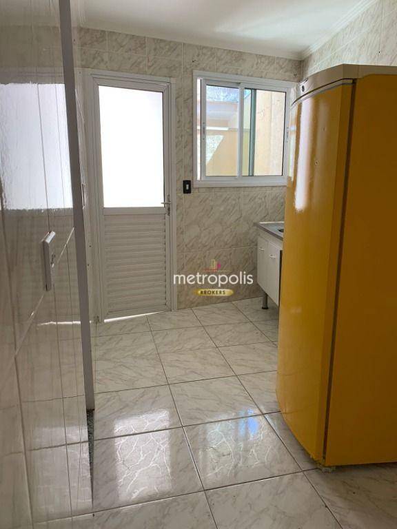 Apartamento à venda com 2 quartos, 44m² - Foto 4