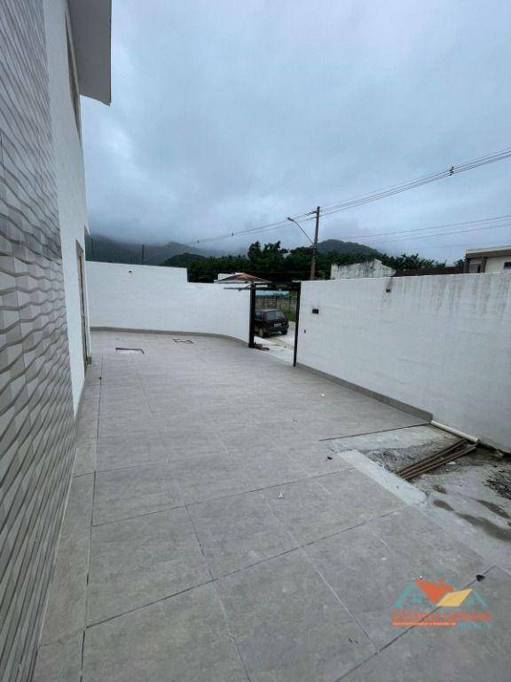 Sobrado à venda com 2 quartos, 69m² - Foto 2