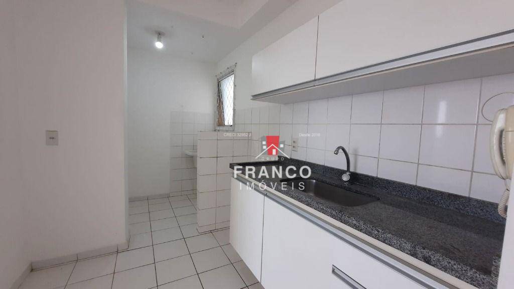 Apartamento para alugar com 2 quartos, 65m² - Foto 5