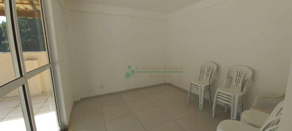 Apartamento à venda com 2 quartos, 64m² - Foto 26