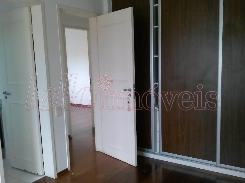 Apartamento para alugar com 3 quartos, 101m² - Foto 4