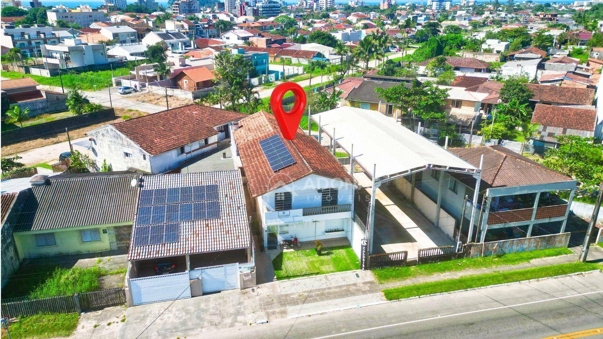 Casa à venda com 4 quartos, 294m² - Foto 4