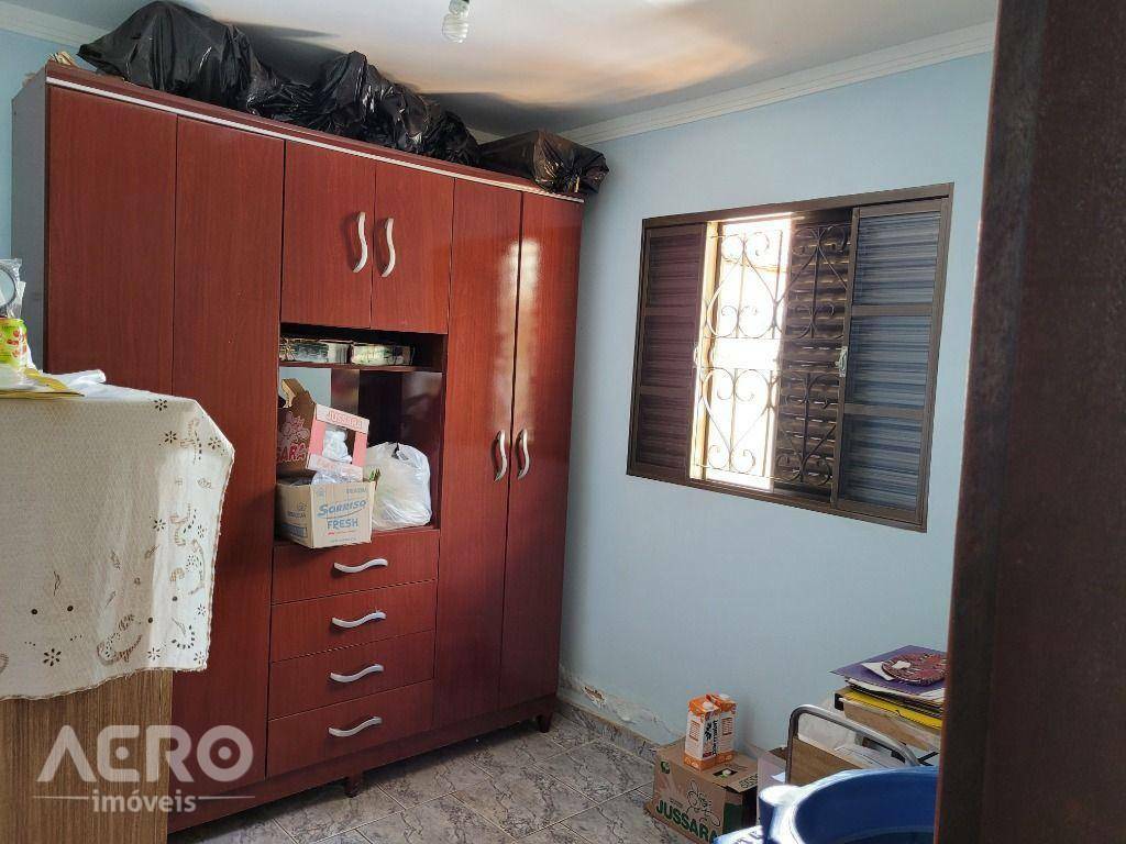 Casa à venda com 3 quartos, 180m² - Foto 26