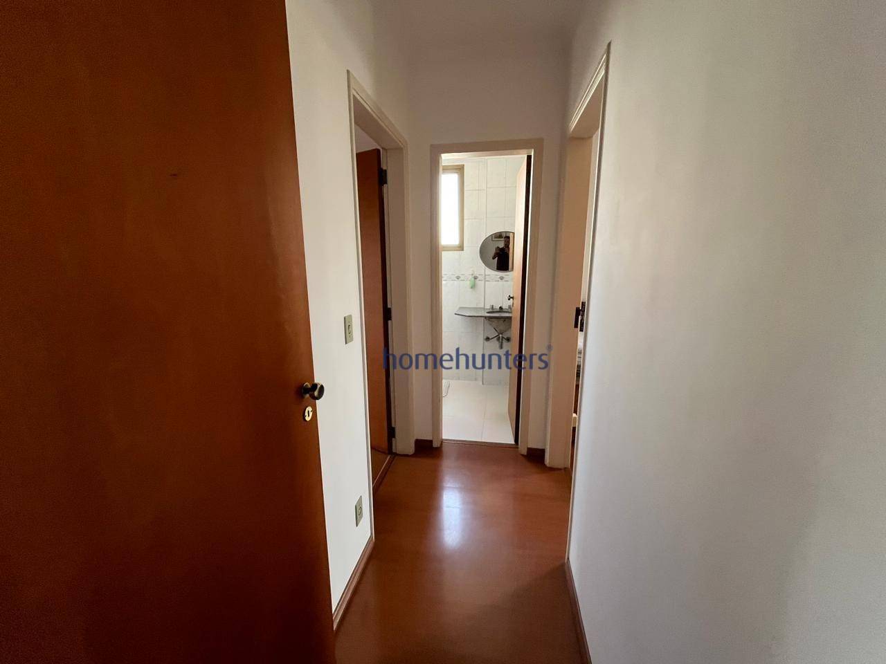 Apartamento para alugar com 2 quartos, 62m² - Foto 9