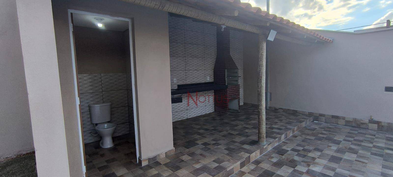 Casa à venda com 2 quartos, 169m² - Foto 11