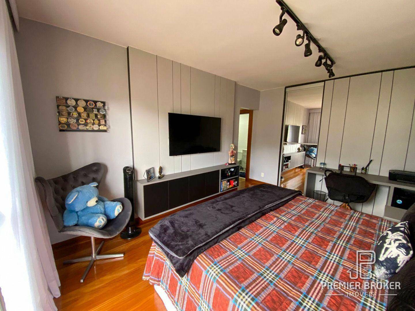 Cobertura à venda com 3 quartos, 214m² - Foto 15