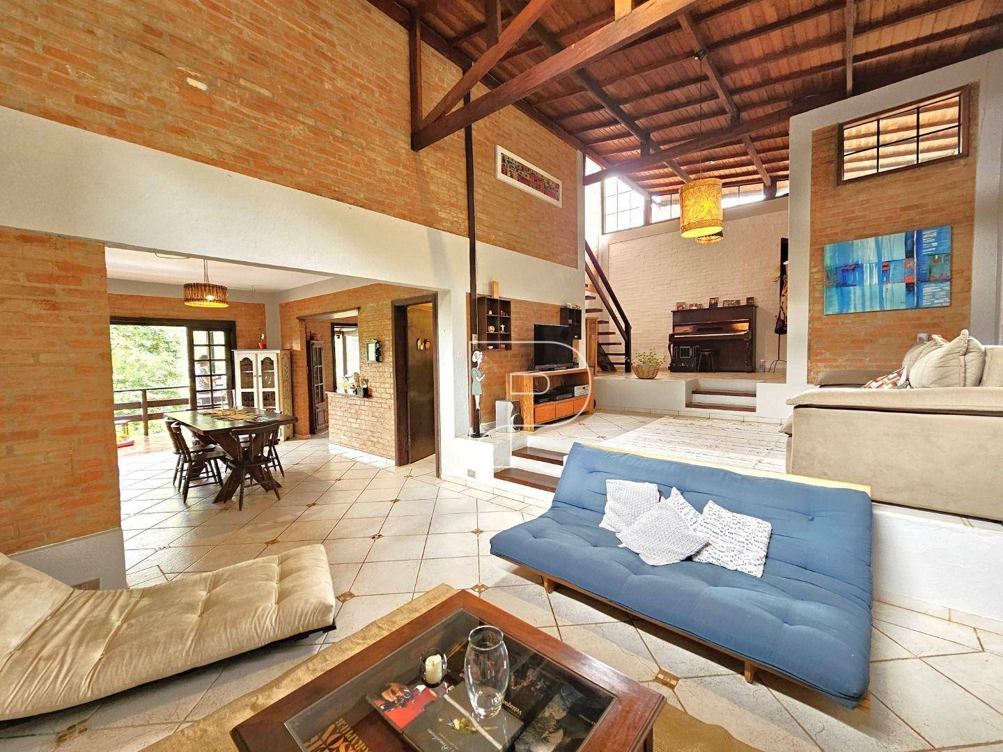 Casa de Condomínio à venda com 3 quartos, 261m² - Foto 8