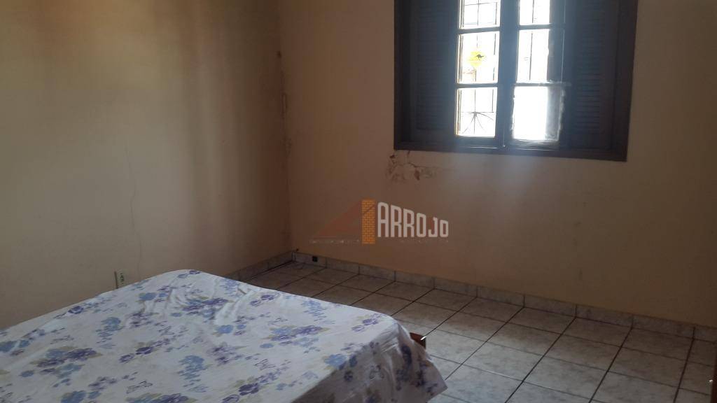 Sobrado à venda com 2 quartos, 90m² - Foto 4