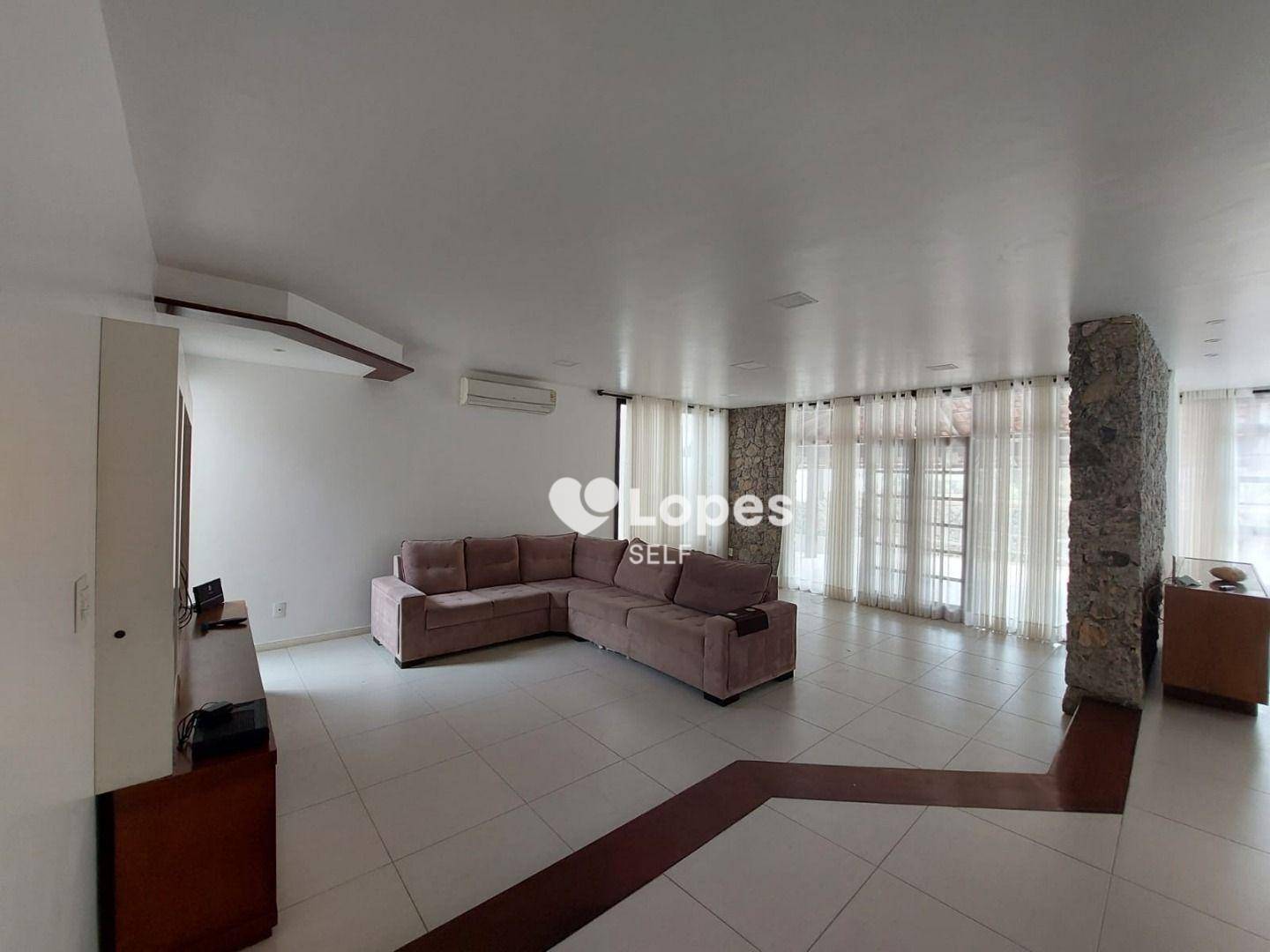 Casa à venda com 4 quartos, 361m² - Foto 10