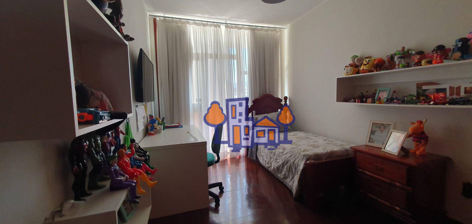 Apartamento à venda com 3 quartos, 199m² - Foto 10