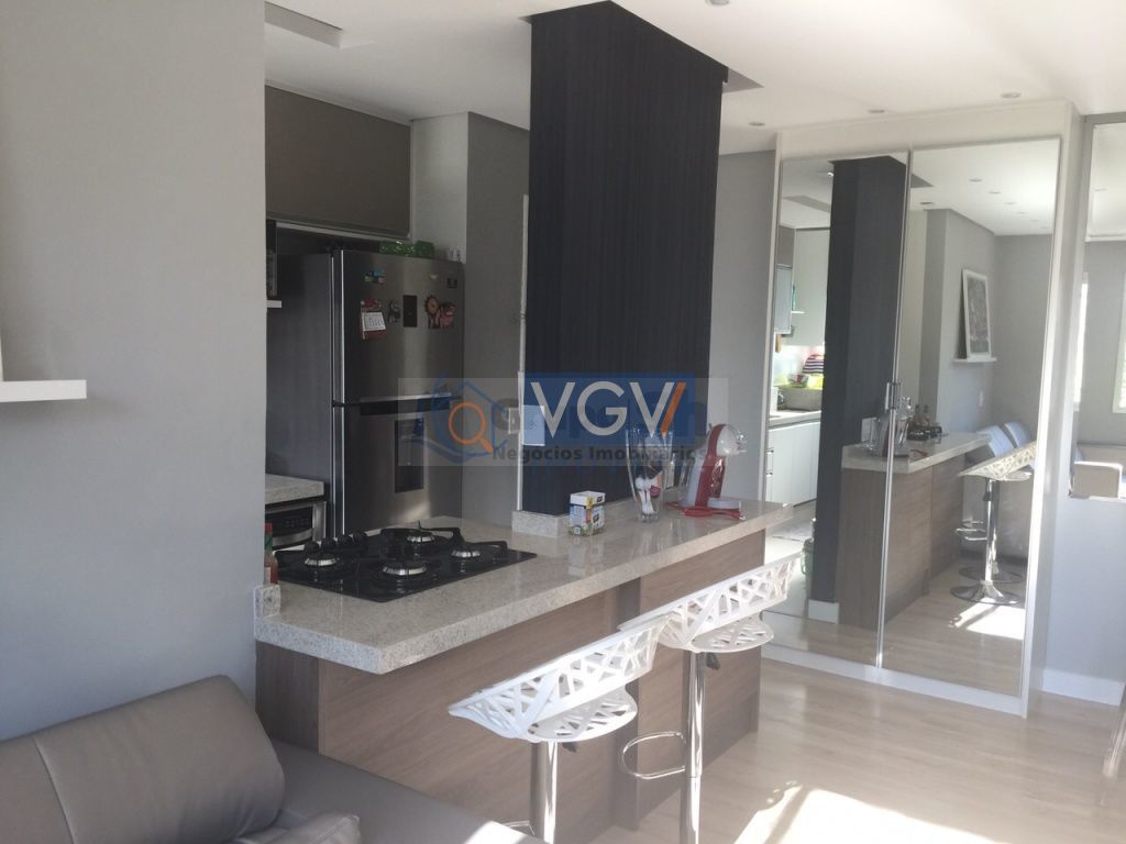 Apartamento à venda com 3 quartos, 56m² - Foto 2