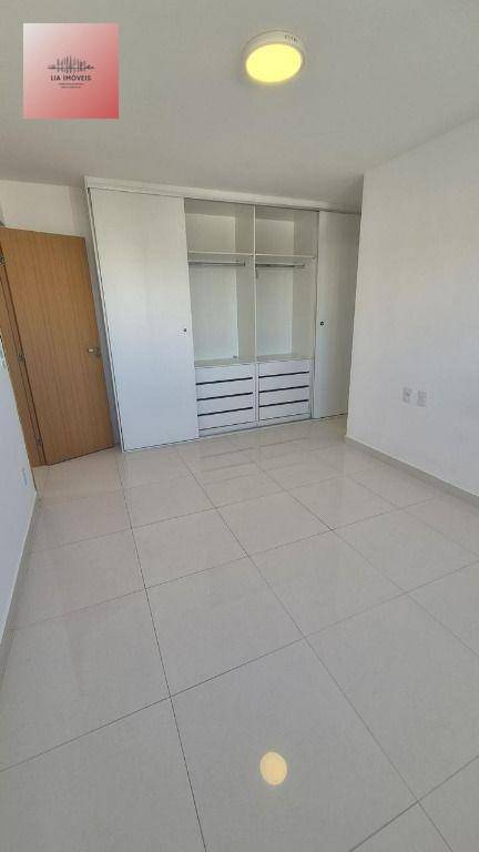 Apartamento à venda com 3 quartos, 143m² - Foto 4