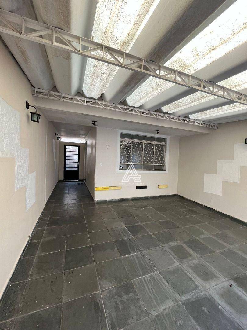 Sobrado à venda com 3 quartos, 160m² - Foto 3