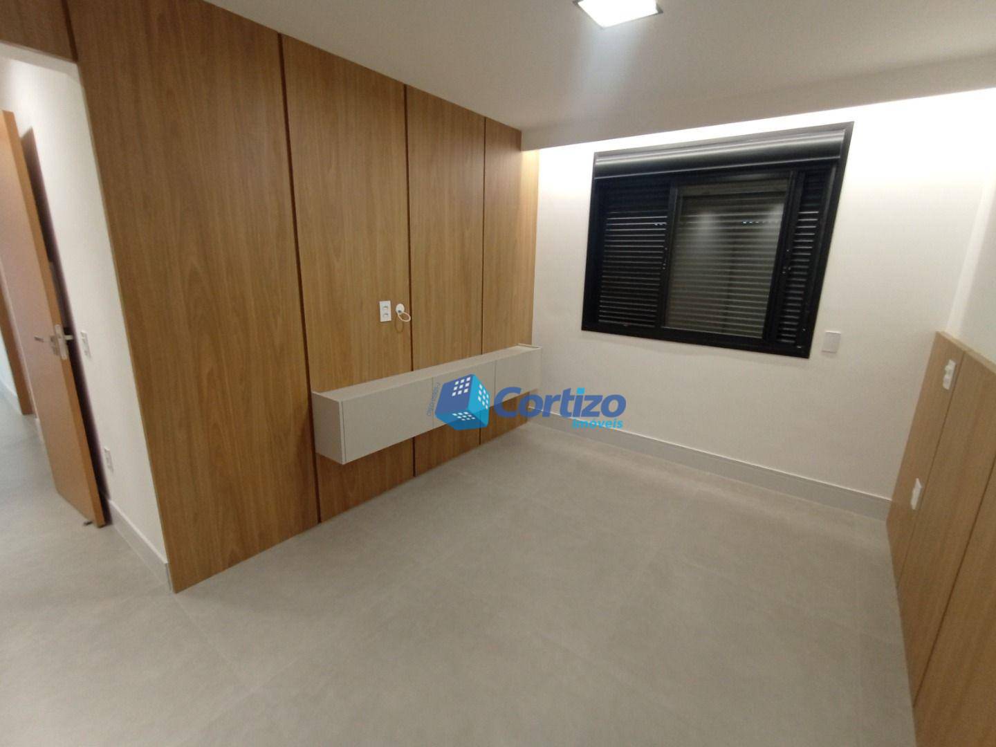 Apartamento para alugar com 3 quartos, 98m² - Foto 24