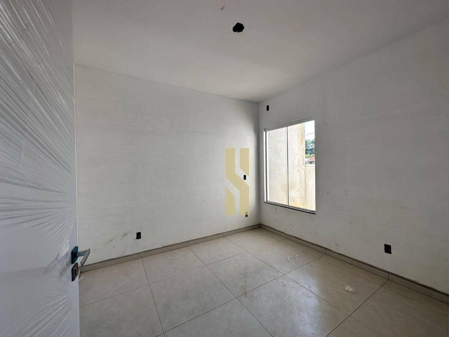 Casa à venda com 3 quartos, 102m² - Foto 11