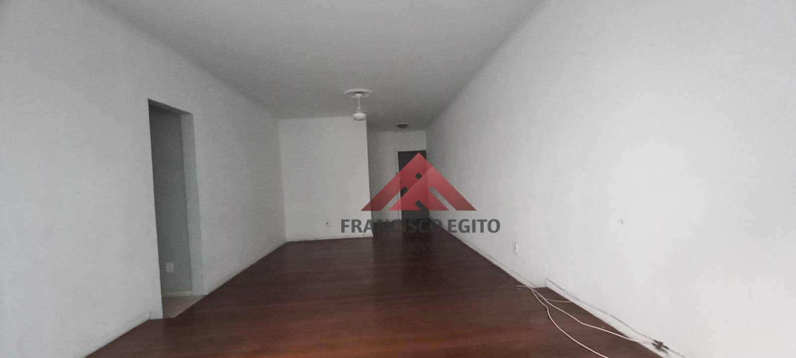 Apartamento à venda com 3 quartos, 123m² - Foto 4