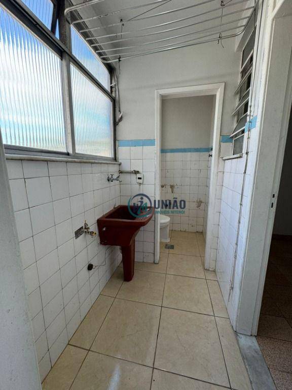 Apartamento à venda com 1 quarto, 50m² - Foto 8