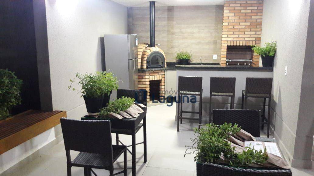 Apartamento para alugar com 3 quartos, 76m² - Foto 35