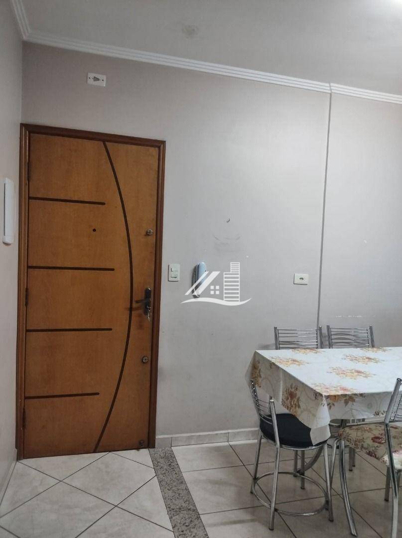 Apartamento à venda com 2 quartos, 70m² - Foto 3