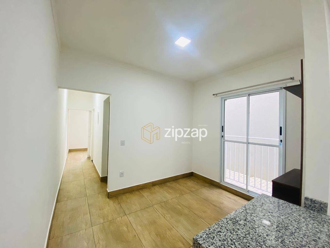 Casa para alugar com 2 quartos, 50m² - Foto 8