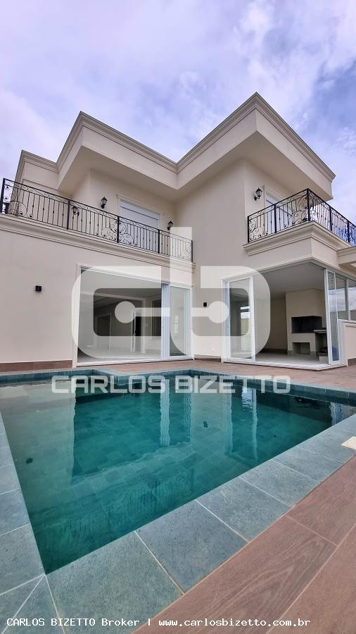 Casa de Condomínio à venda com 3 quartos, 420m² - Foto 2