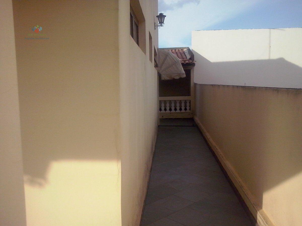 Sobrado à venda com 3 quartos, 150m² - Foto 9