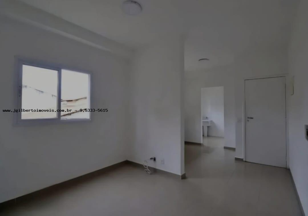 Apartamento à venda com 2 quartos, 48m² - Foto 19