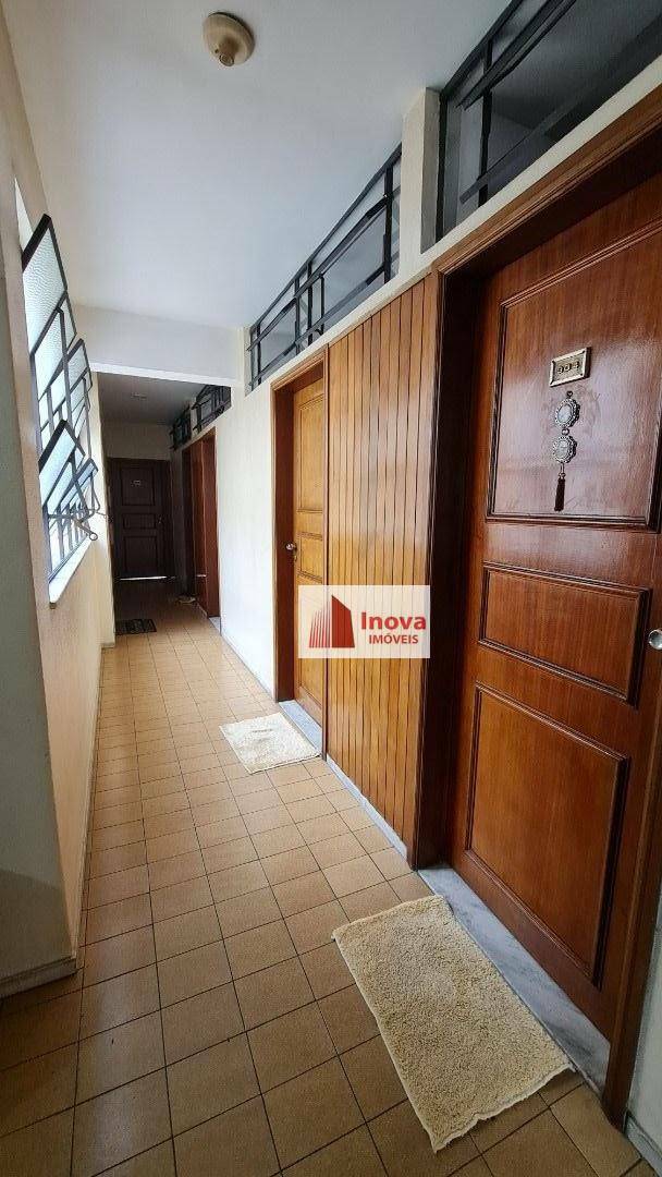 Apartamento à venda com 3 quartos, 100m² - Foto 4