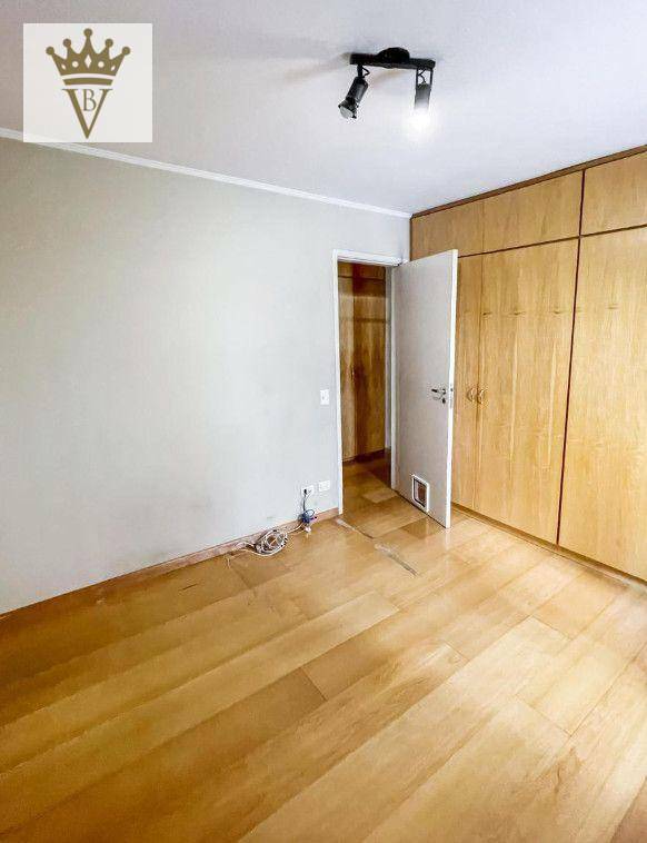 Apartamento à venda com 2 quartos, 67m² - Foto 17