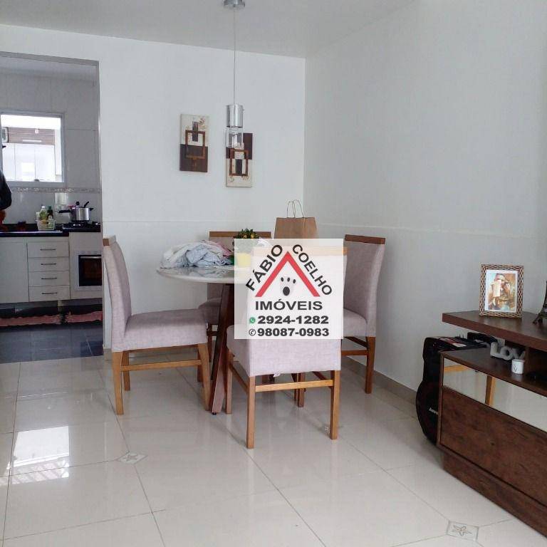 Sobrado à venda com 2 quartos, 100m² - Foto 1