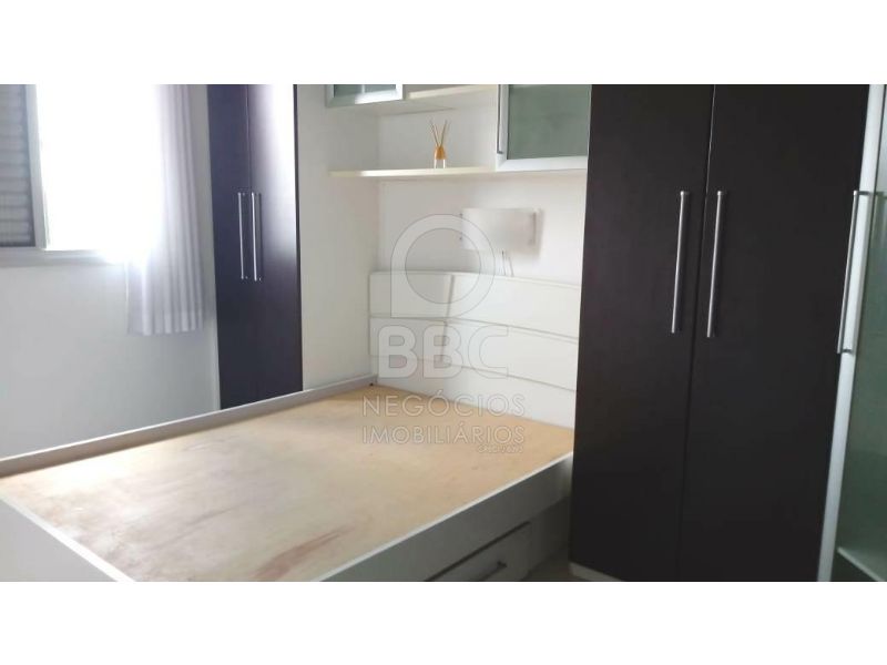 Apartamento à venda com 2 quartos, 55m² - Foto 11