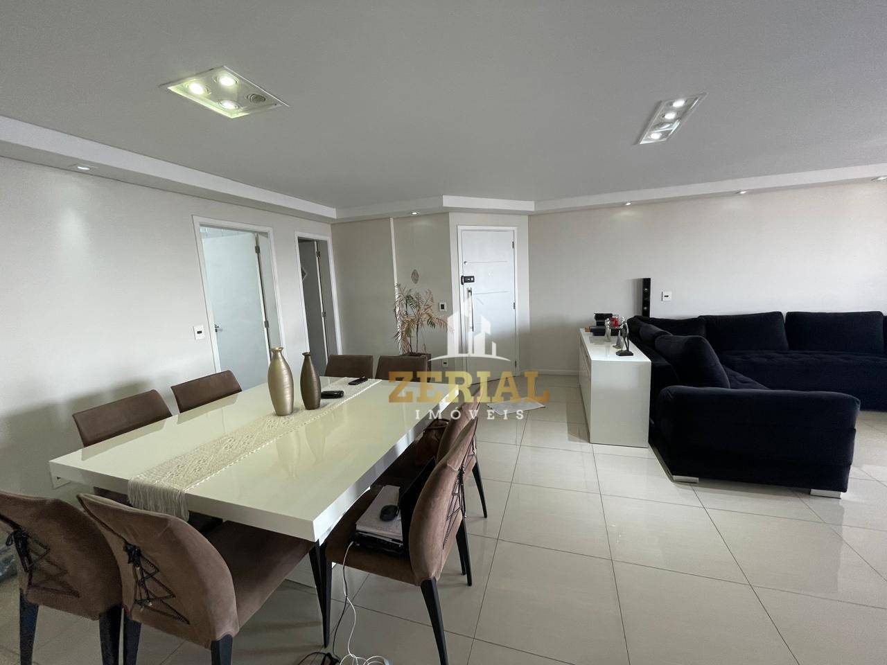 Apartamento à venda com 3 quartos, 133m² - Foto 10