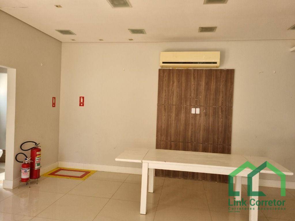 Casa de Condomínio à venda e aluguel com 3 quartos, 80m² - Foto 35