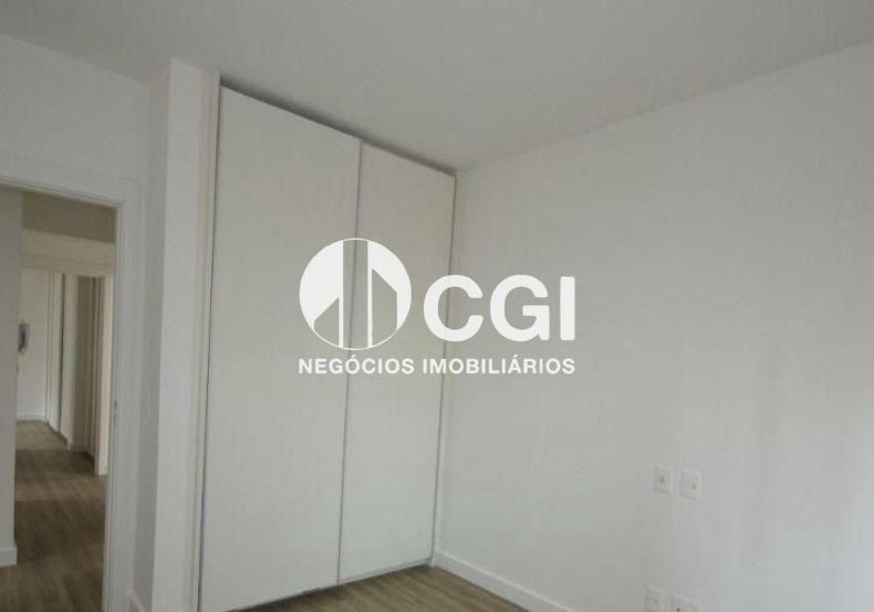 Apartamento à venda com 4 quartos, 140m² - Foto 8