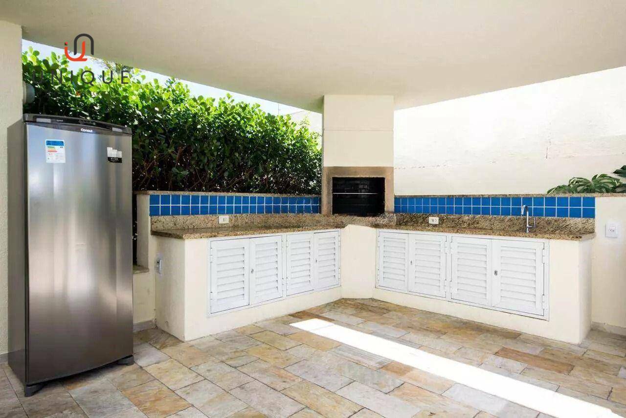 Apartamento para alugar com 2 quartos, 65m² - Foto 15