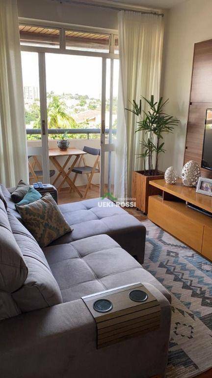 Apartamento à venda com 3 quartos, 78m² - Foto 2