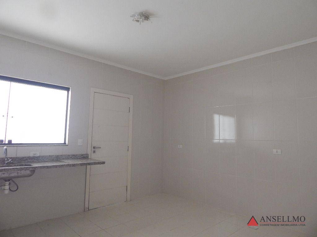 Sobrado à venda e aluguel com 3 quartos, 192m² - Foto 5