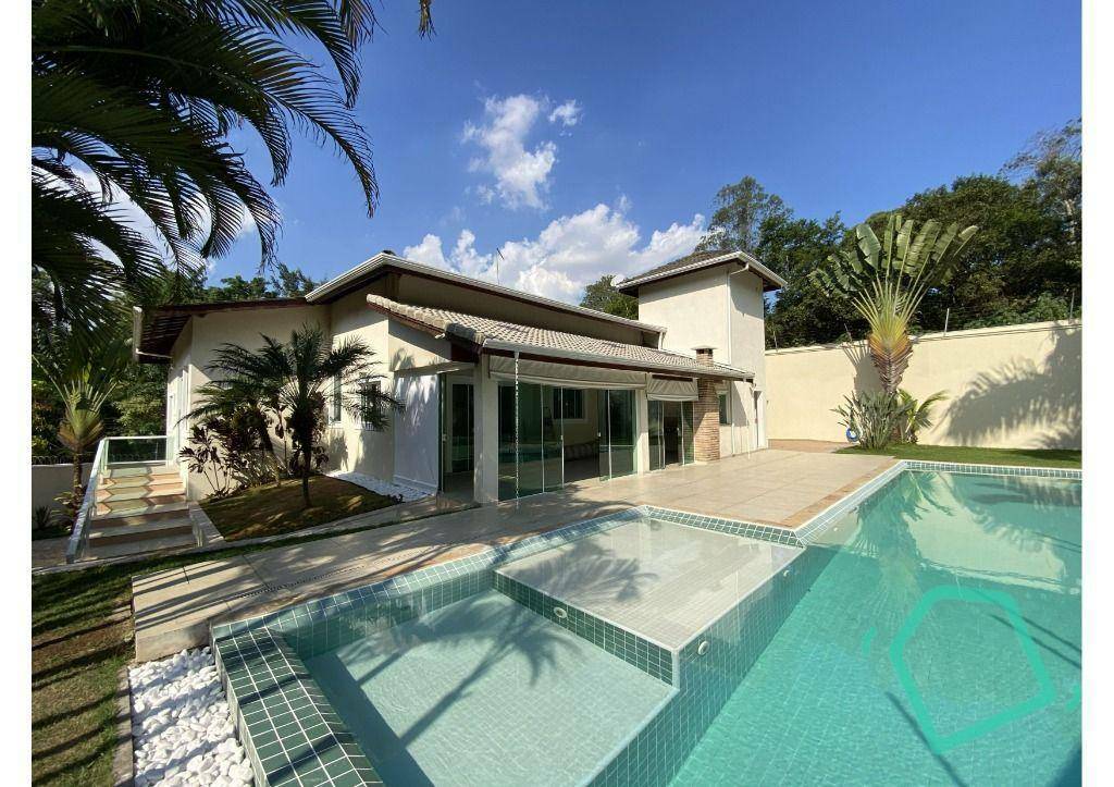 Casa de Condomínio para alugar com 3 quartos, 500m² - Foto 1