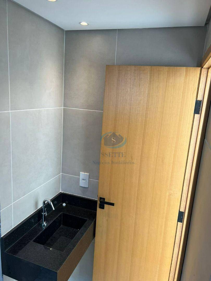 Sobrado à venda com 3 quartos, 150m² - Foto 2