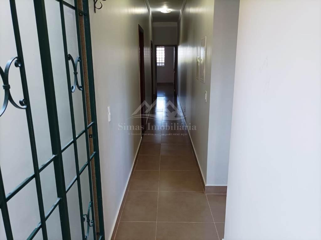 Casa para alugar com 3 quartos, 222m² - Foto 14