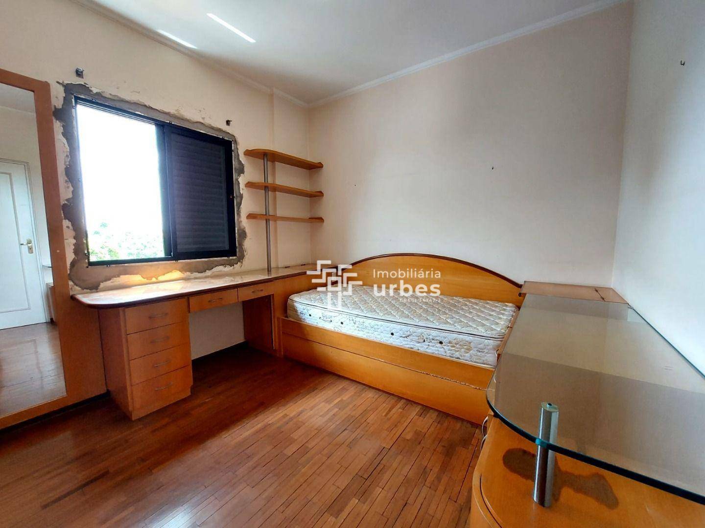 Apartamento para alugar com 3 quartos, 166m² - Foto 14