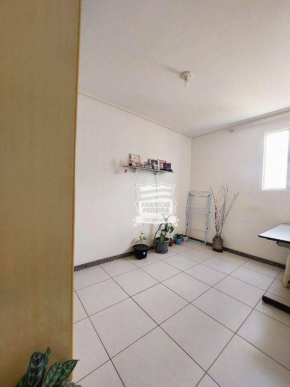 Apartamento à venda com 3 quartos, 70m² - Foto 7