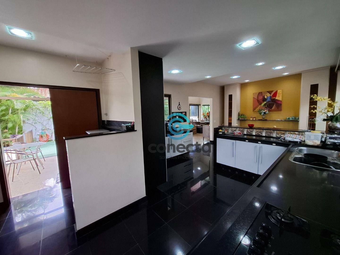 Casa de Condomínio para alugar com 6 quartos, 536M2 - Foto 11