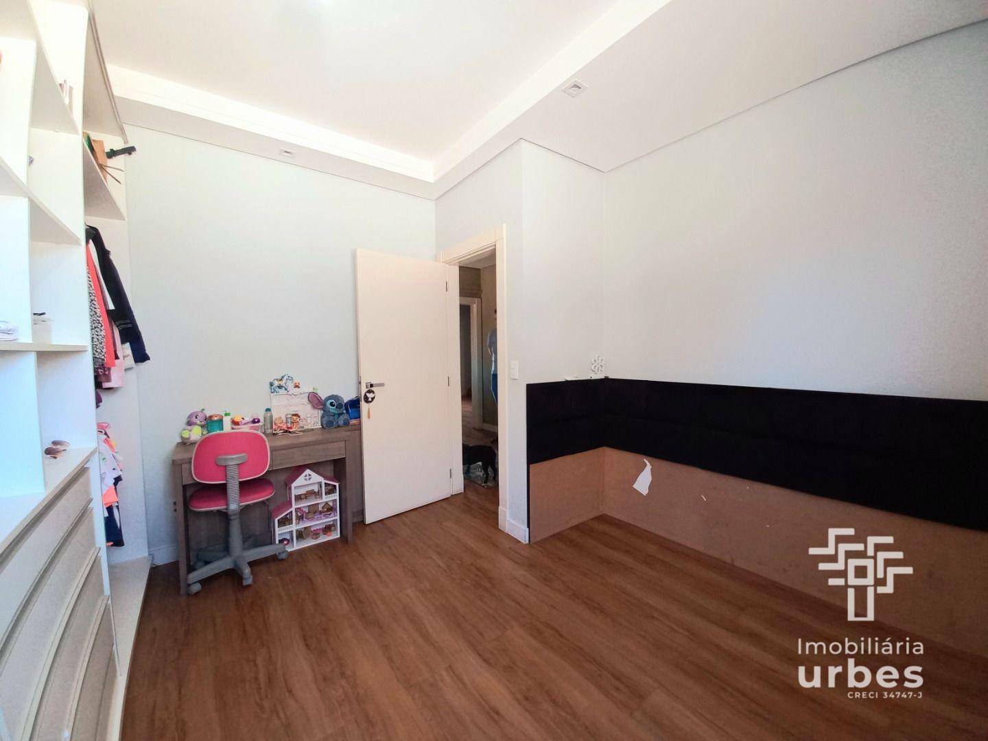 Casa à venda com 3 quartos, 306m² - Foto 39