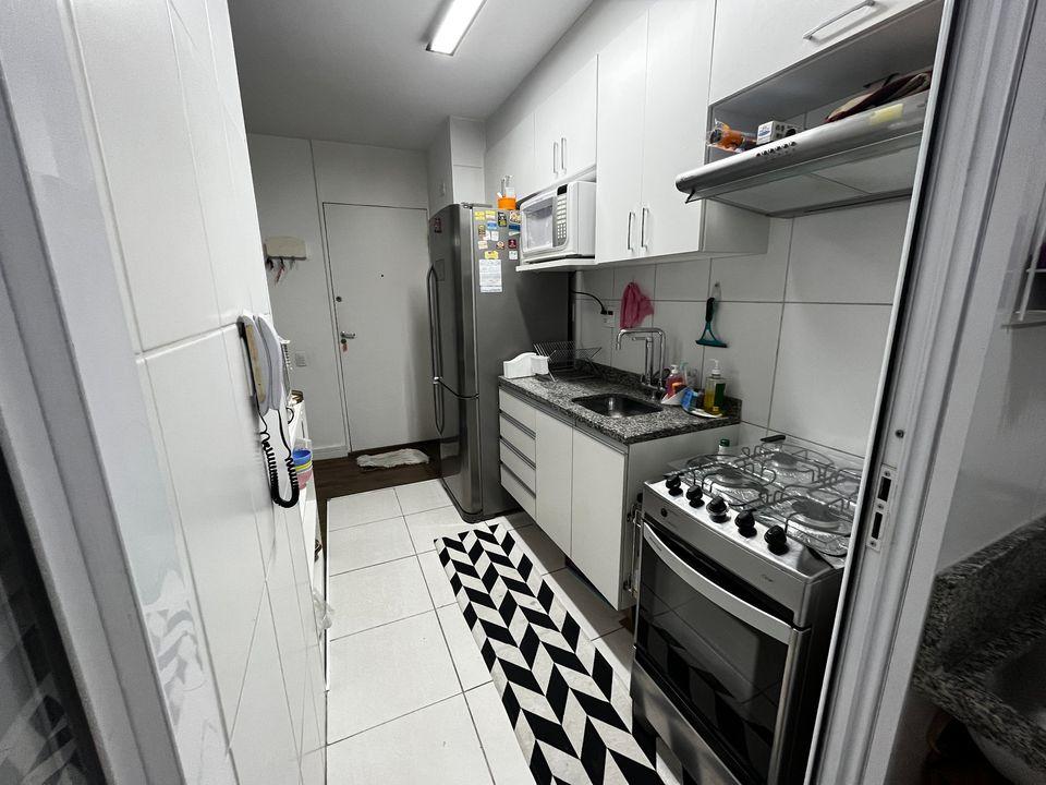 Apartamento à venda com 2 quartos, 64m² - Foto 13