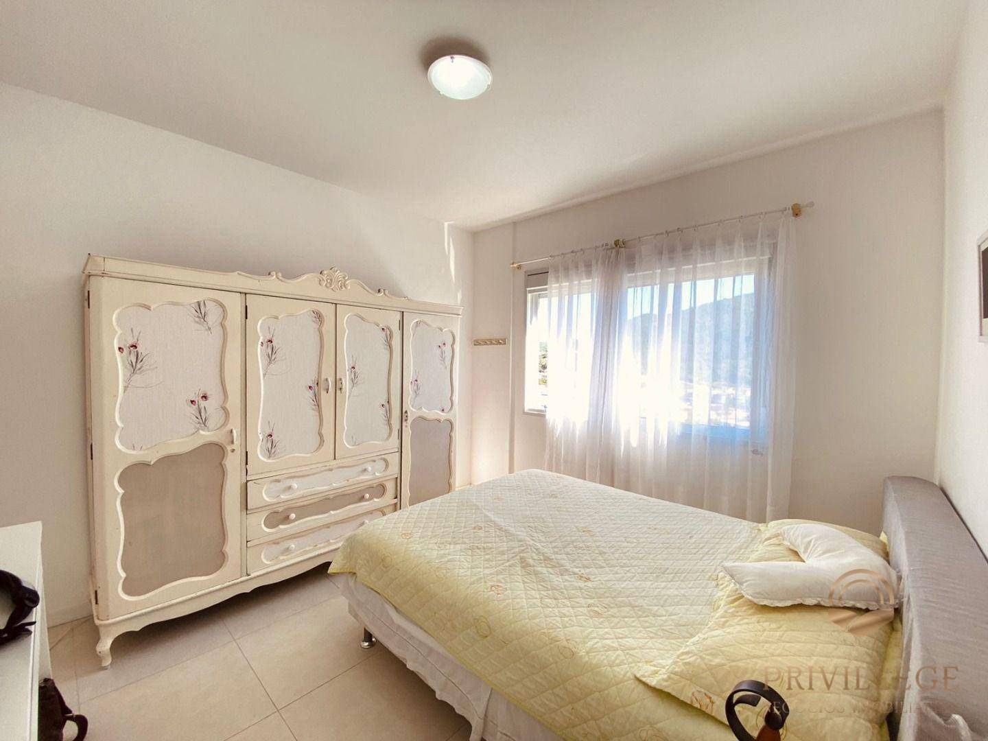 Apartamento à venda com 2 quartos, 95m² - Foto 15