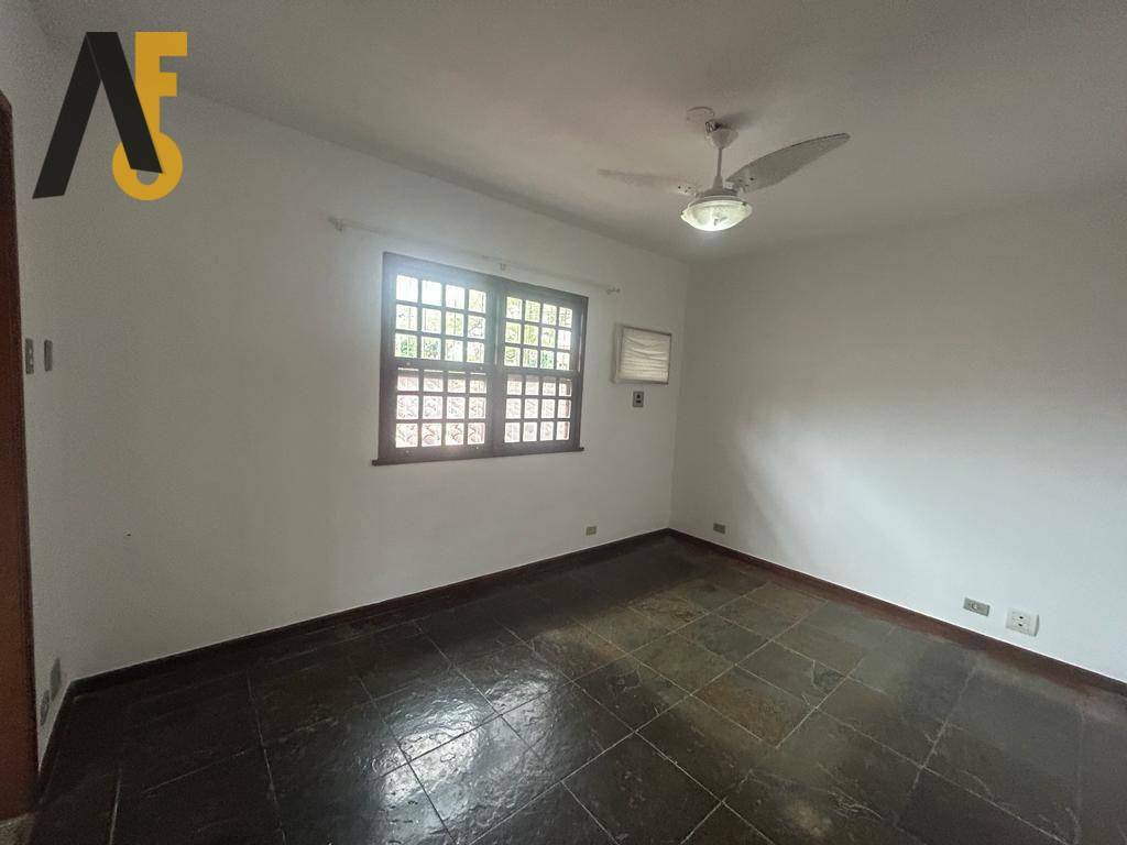 Casa à venda com 3 quartos, 400m² - Foto 10