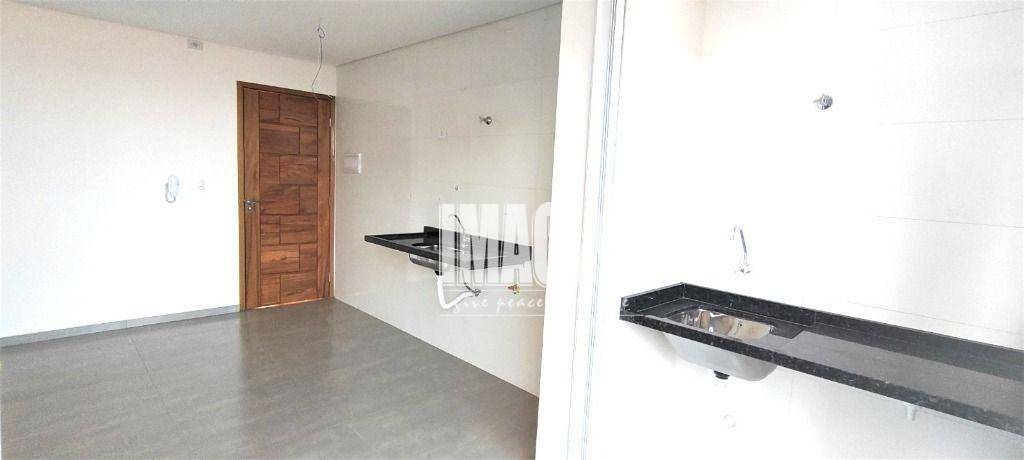 Apartamento à venda com 2 quartos, 42m² - Foto 2